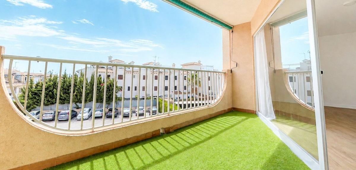 Sprzedaż mieszkania w Piso en La Zenia, Orihuela, Orihuela
 photo 2