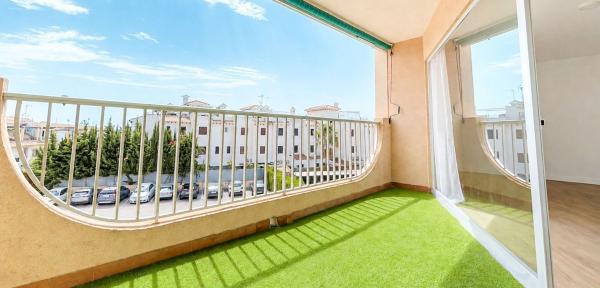Sprzedaż mieszkania w Piso en La Zenia, Orihuela, Orihuela
 photo 2