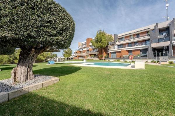 Sprzedaż mieszkania w Piso en Calle Segovia s/n, Villamartín, Orihuela, Orihuela
 photo 3