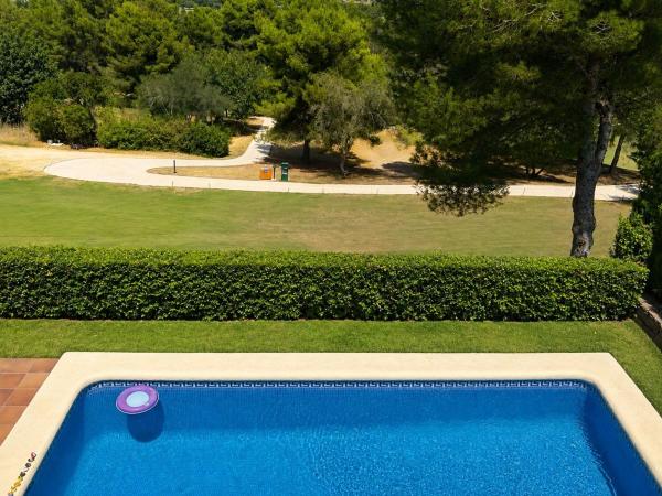 Casa o chalet independiente en Avenida de la Marina Alta, La Sella, Pedreguer thumbnail 2