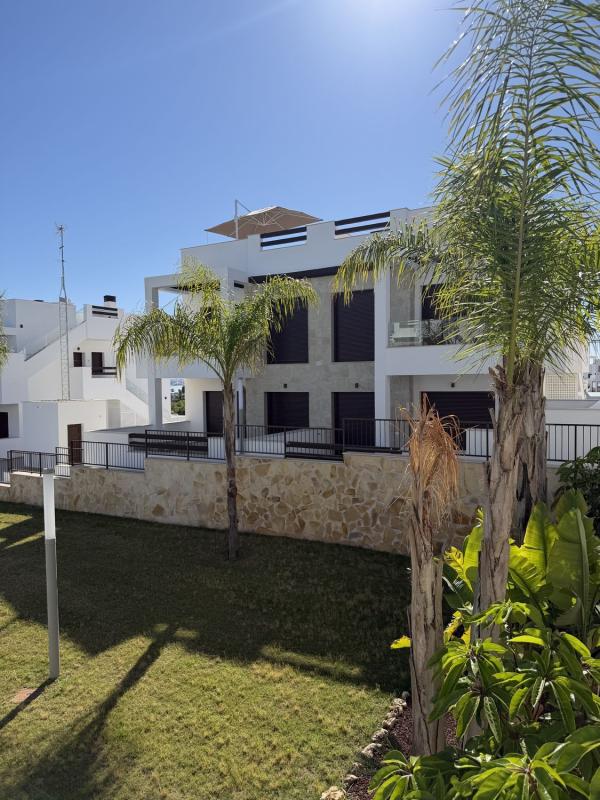Venta de piso en Piso en Calle Isla Grosa Bal, Los Balcones - Los Altos del Edén, Torrevieja, Torrevieja
 photo 5