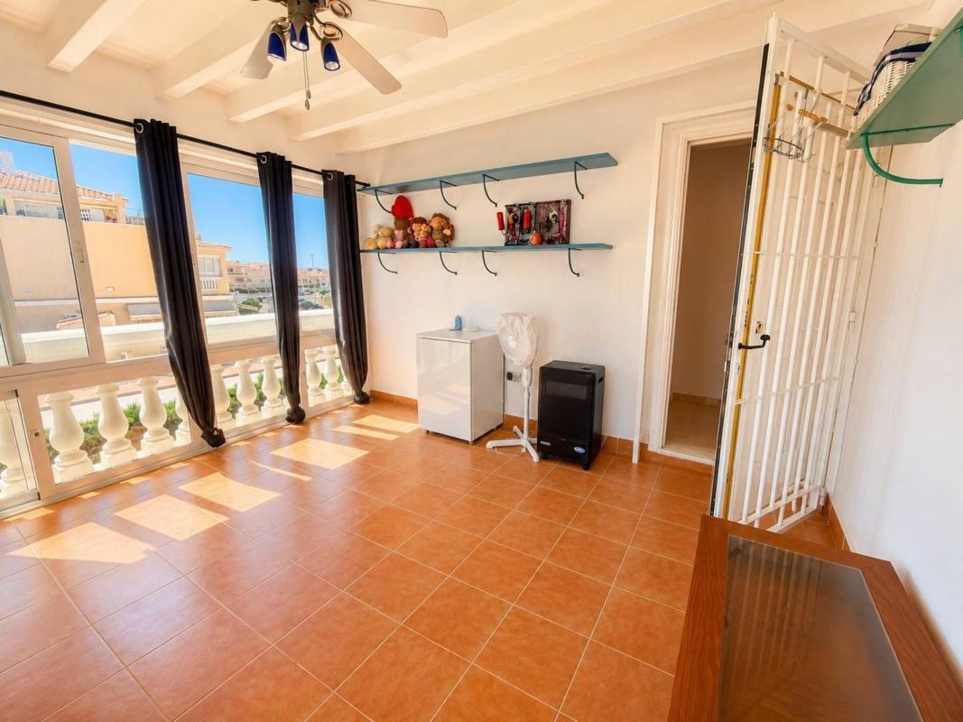 Sprzedaż mieszkania w Piso en La Zenia, Orihuela, Orihuela
 photo 5