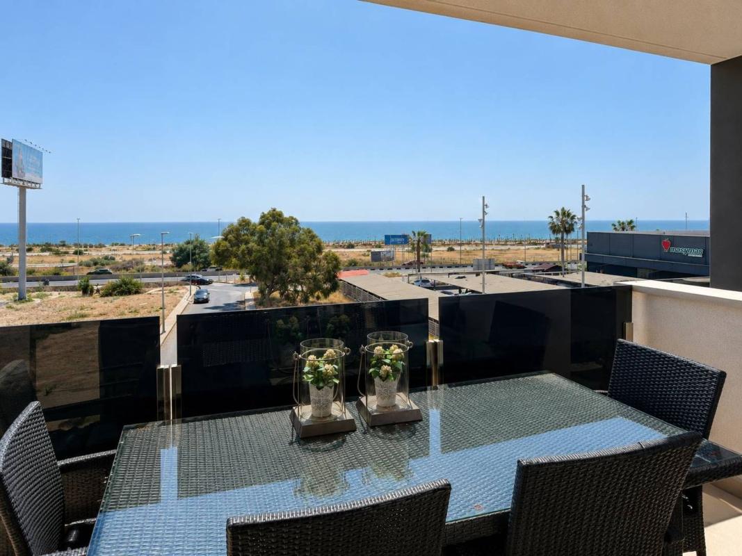 Sprzedaż mieszkania w Piso en Horizonte - La Campana, Orihuela, Orihuela
photo 1