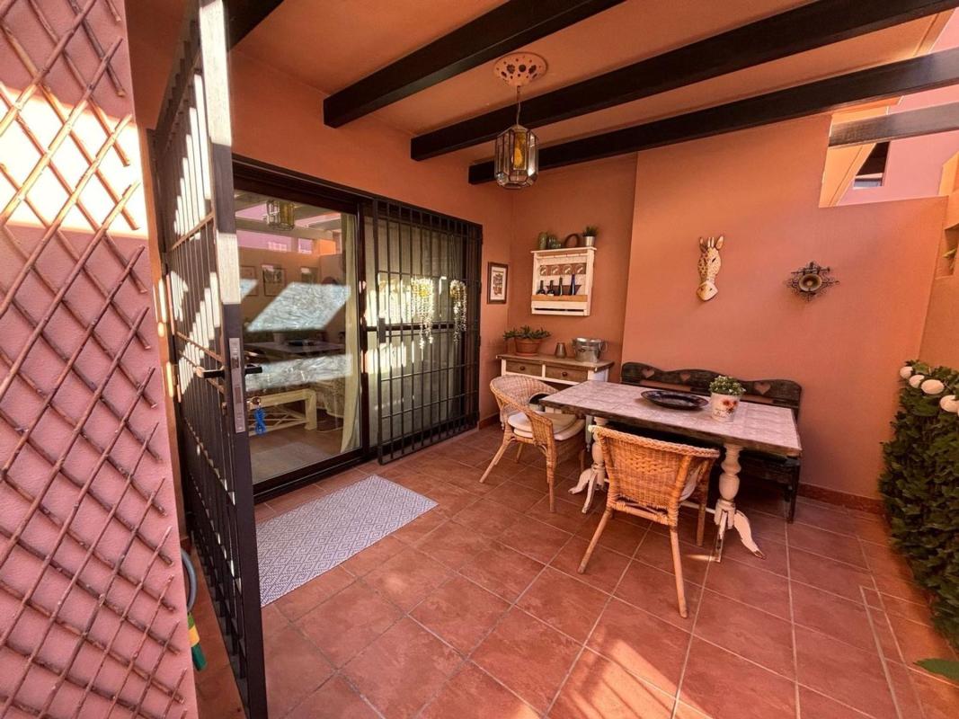 Sprzedaż mieszkania w Piso en Calle Jaspe, 8, Arroyo de la Miel, Benalmádena, Benalmádena
photo 5