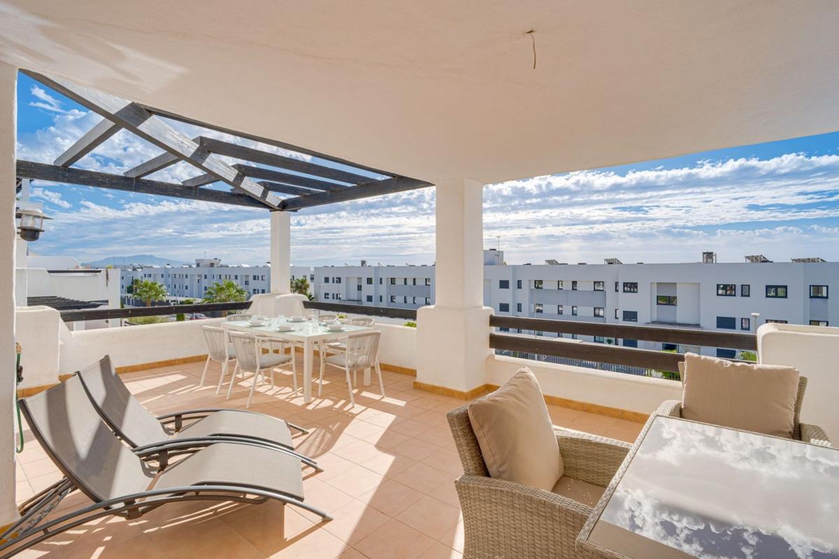 Продажа квартиры на Piso en Calle Oliva, 9, Doña Julia Golf, Casares, Касарес
 photo 3