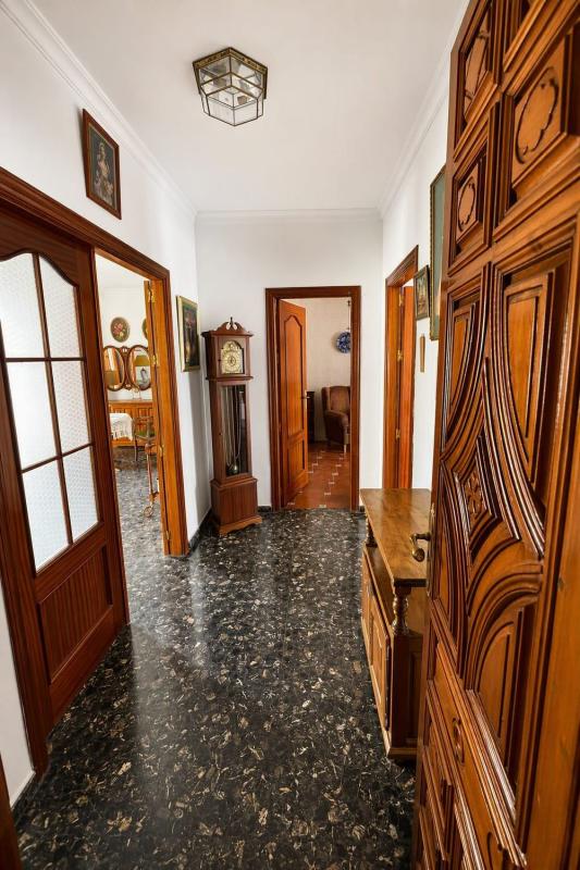 Propiedades en venta y alquiler en España photo 5