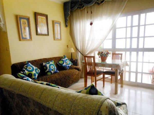 Venta de piso en Piso en Paseo de los Tilos, 59, Cruz del Humilladero - Los Tilos, Málaga, Málaga
 photo 1