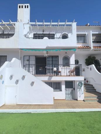 Chalet adosado en Calle Mar Serena, 9, Lo Cea - Los Cortijos, Rincón de la Victoria photo 1