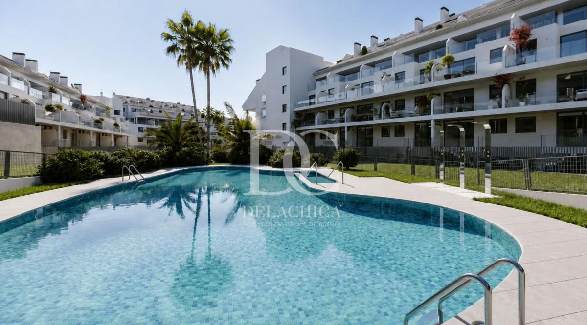 Venta de duplex en Dúplex en Calle Zorzal, 1, Torreblanca del Sol, Fuengirola, Fuengirola photo 1
