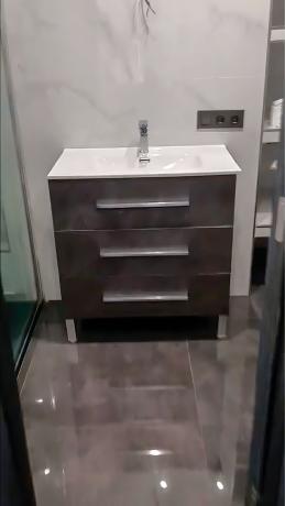 Venta de piso en Piso en Calle Obispo Pedro de Moya, 7, Mangas Verdes - Las Flores, Málaga, Málaga
 photo 2