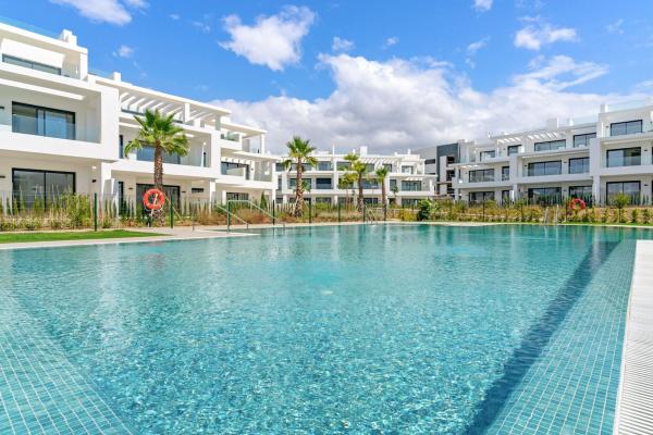 Продажа квартиры на Piso en Calle Josefina Samper, Guadalobón, Estepona, Эстепона
photo 1