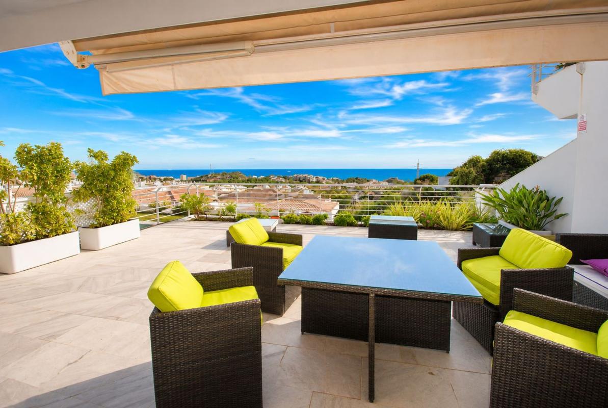Sprzedaż mieszkania w Piso en Avenida de la Hacienda, 37, Rancho Domingo - La Hacienda, Benalmádena, Benalmádena
photo 2