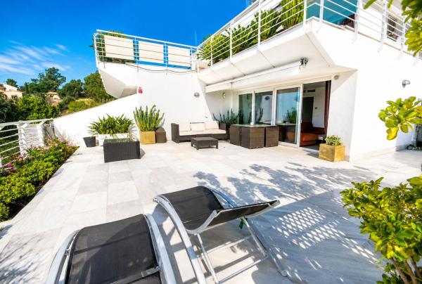 Sprzedaż mieszkania w Piso en Avenida de la Hacienda, 37, Rancho Domingo - La Hacienda, Benalmádena, Benalmádena
 photo 3