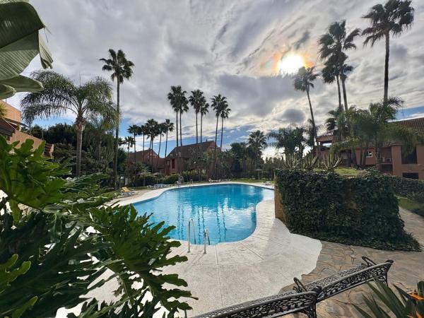 Venta de piso en Piso en Bahia-terrenos, Bahía de Casares, Casares, Casares
thumbnail 2