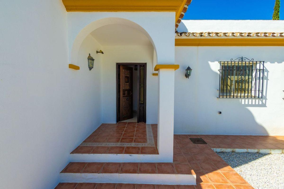 Properties for sale and rent in Spain photo 3