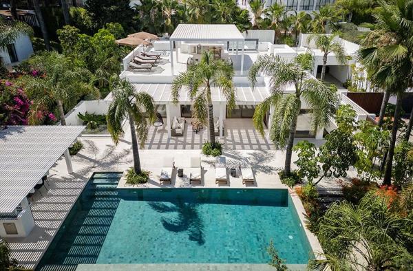 Casa o chalet independiente en Urbanizacion n Andalucia 19d, Las Brisas, Marbella photo 1