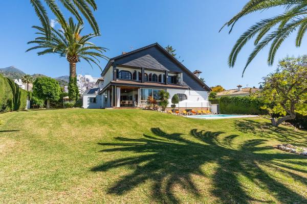 Casa o chalet independiente en Huerta del Prado-La Montua, Marbella thumbnail 3