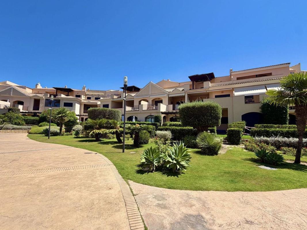 Venta de piso en Piso en Puerto Banús, Marbella, Marbella
photo 1