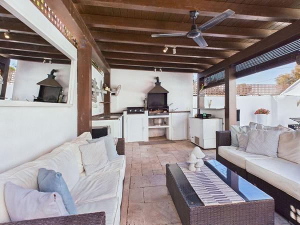 Casa o chalet independiente en Calle Limones, Bello Horizonte-Lindasol, Marbella photo 4
