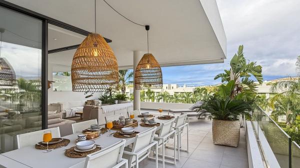 Продажа квартиры на Piso en Calle Laelia, Nueva Atalaya, Estepona, Эстепона
photo 1
