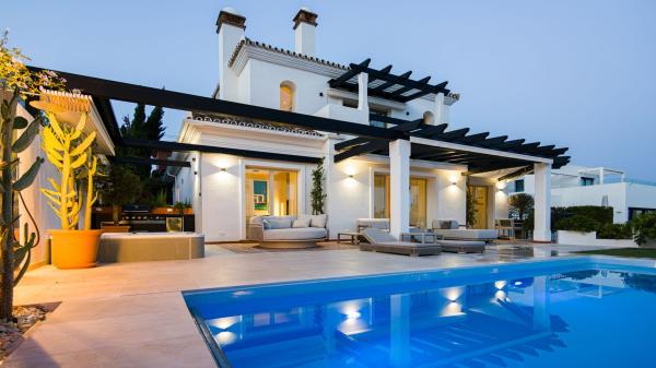 Casa o chalet independiente en Jacinto-las Chapas, 69, Las Chapas-Alicate Playa, Marbella photo 1