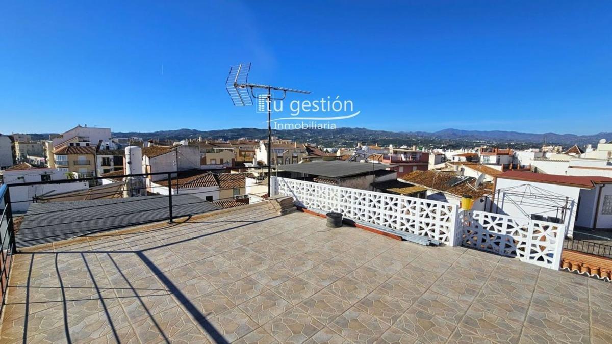 Venta de chalet adosado en Chalet adosado en Zona Hispanidad - Vivar Téllez, Vélez-Malaga , Vélez-Malaga photo 2