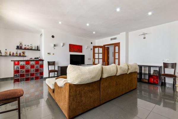 Chalet pareado en Calle la Habana, Arriate photo 4