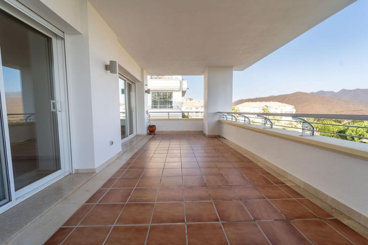 Продажа квартиры на Piso en La Cala Golf - Lagar Martell, Mijas, Михас
photo 2