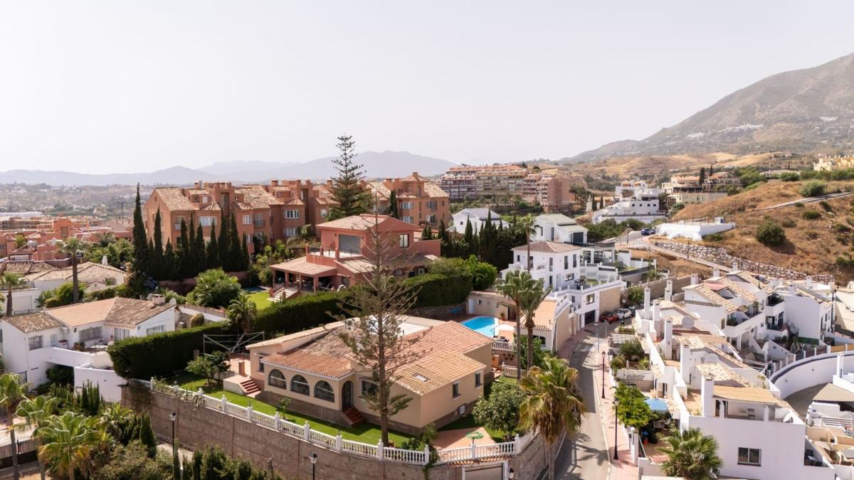 Sprzedaż niezależnego domku jednorodzinnego w Casa o chalet en Torreblanca del Sol, Fuengirola, Fuengirola photo 1
