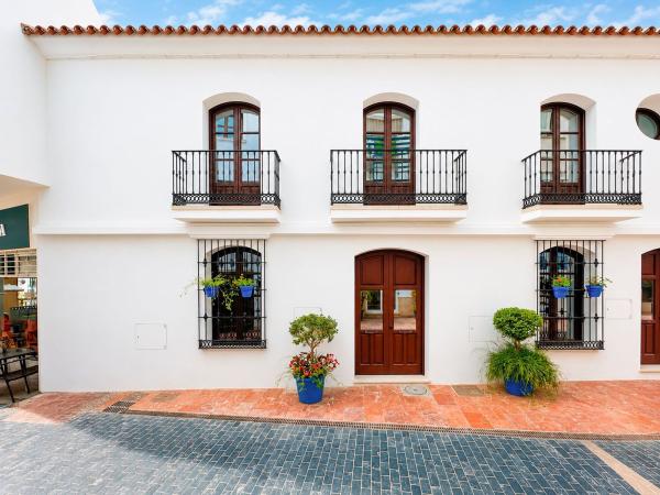 Chalet adosado en Centro, Estepona photo 1