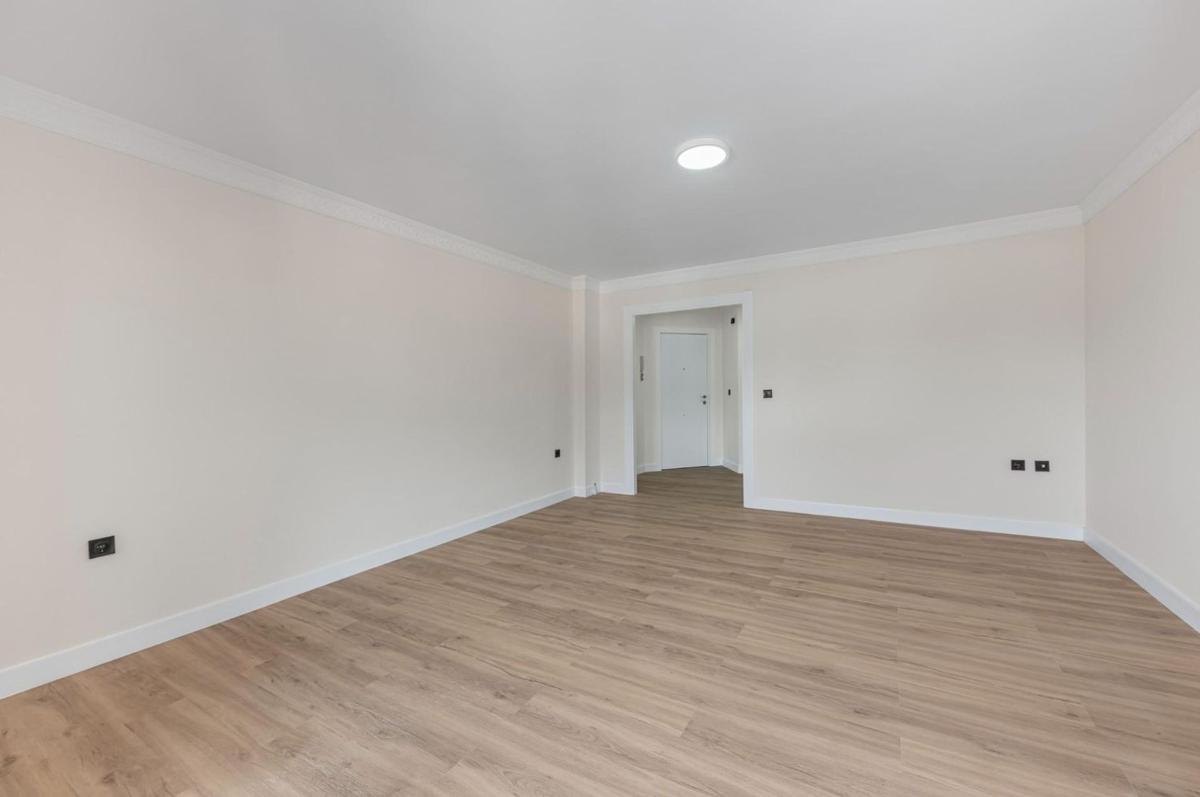 Venta de piso en Piso en Sierra de Estepona-Avda de Andalucia, Estepona, Estepona
photo 5