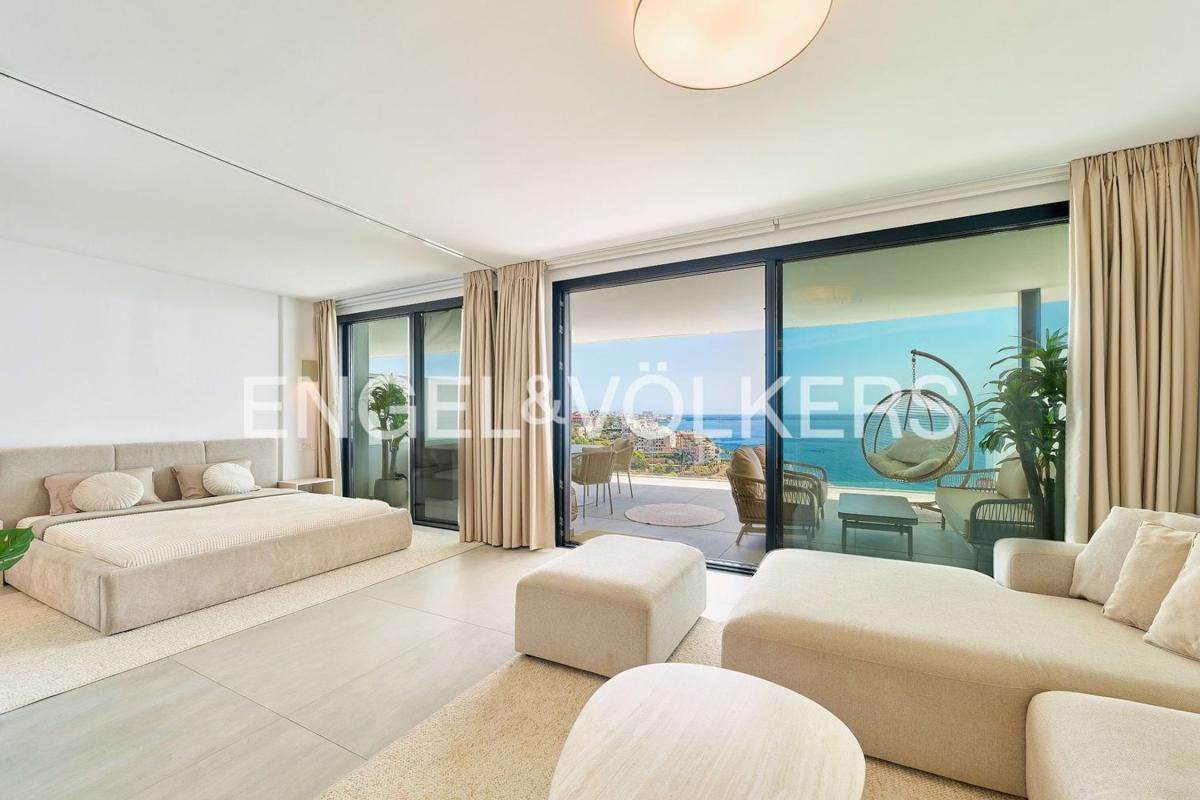 Venta de piso en Piso en Calle Alba, El Higuerón, Fuengirola, Fuengirola
photo 1