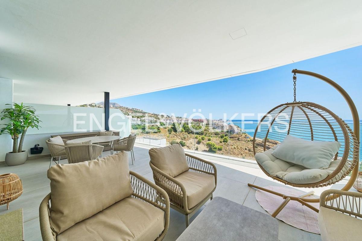 Venta de piso en Piso en Calle Alba, El Higuerón, Fuengirola, Fuengirola
photo 3