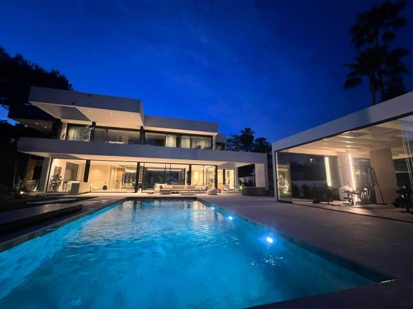 Casa o chalet independiente en Calle Pizarra, 27, Sierra Blanca, Marbella photo 1