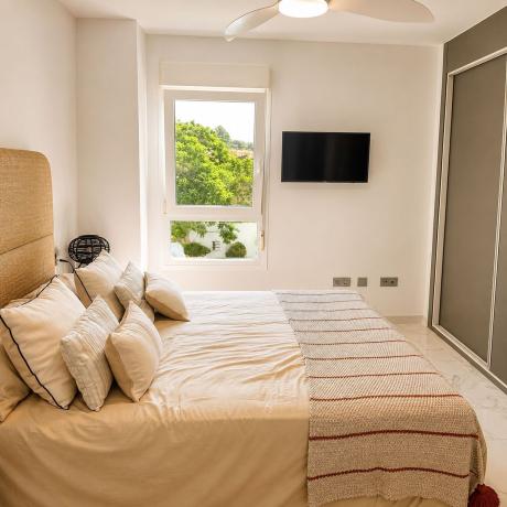 Venta de piso en Piso en Calle Sor Juana Ines de la Cruz, Rodeo Alto-Guadaiza-La Campana, Marbella, Marbella
photo 1