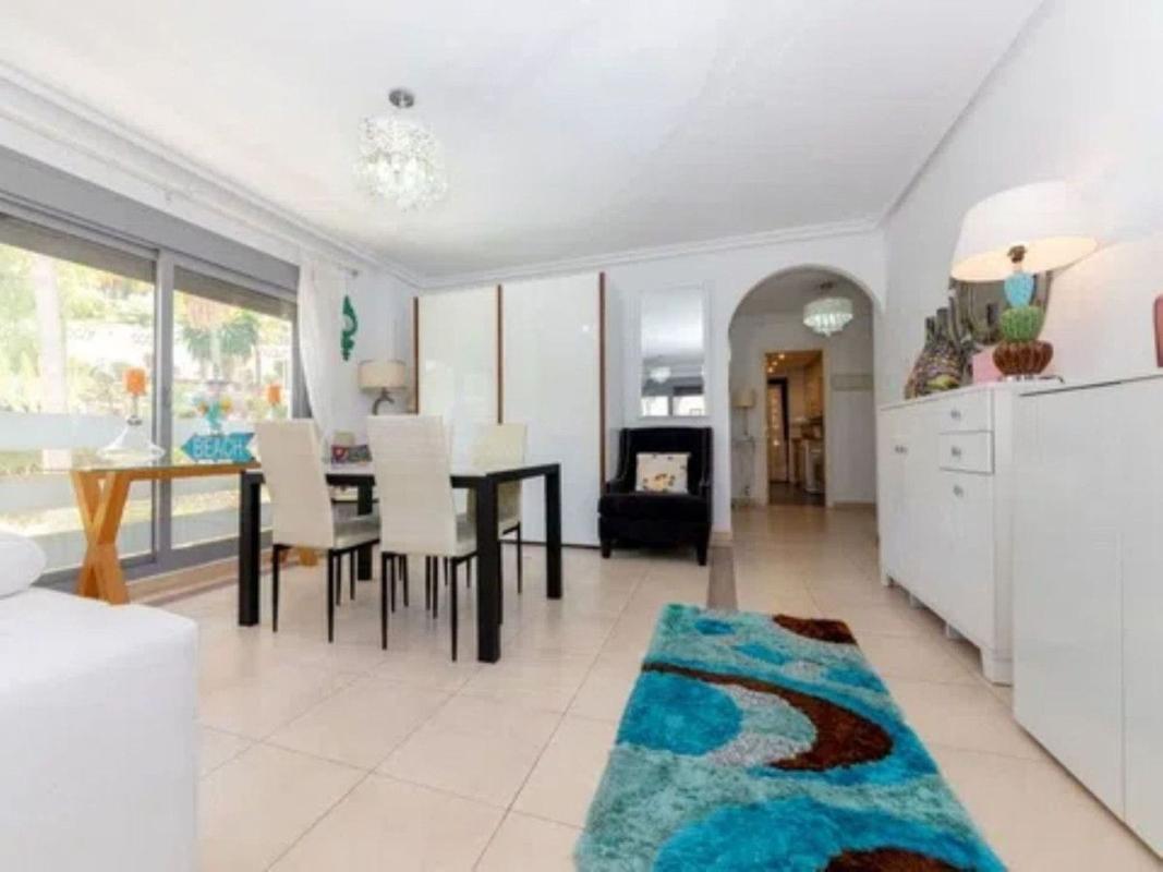 Venta de piso en Piso en Nueva Andalucía, Marbella, Marbella
 photo 2