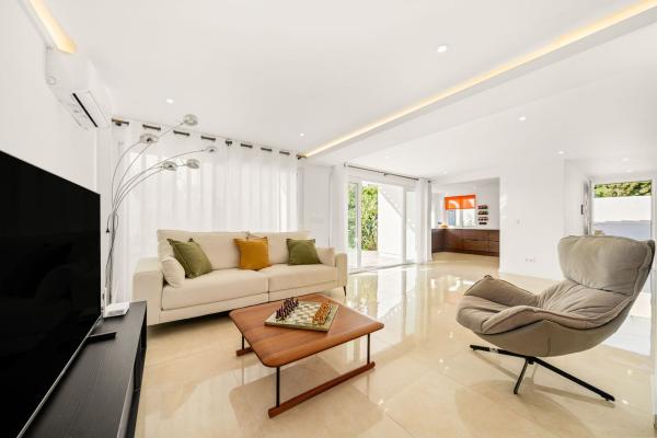 Chalet pareado en Sitio de Calahonda, Mijas photo 3