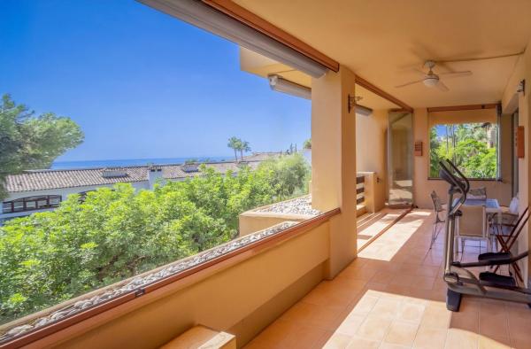 Venta de piso en Piso en Sierra Blanca, Marbella, Marbella
photo 1