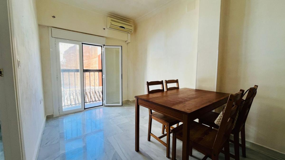 Продажа квартиры на Piso en Calle del Capitan, Zona Puerto Deportivo, Fuengirola, Фуэнхирола
photo 5