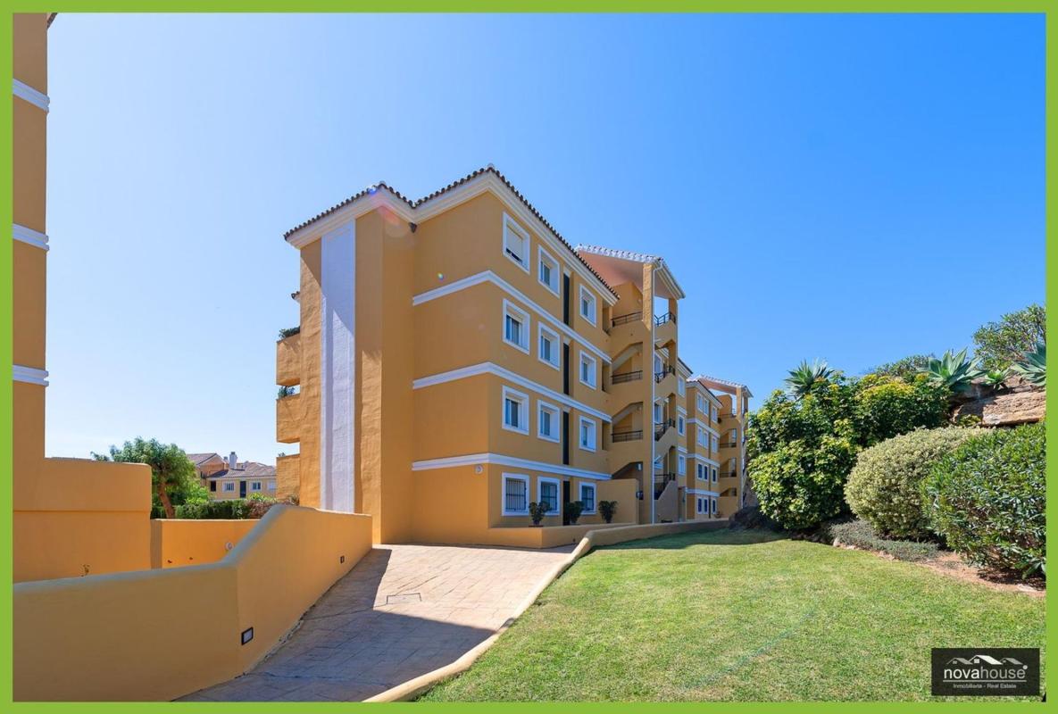 Venta de piso en Piso en Calle Amatista, Riviera del Sol, Mijas, Mijas
photo 3