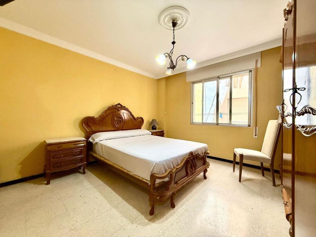 Venta de piso en Piso en Avenida Fuengirola, El Higuerón, Fuengirola, Fuengirola
photo 4