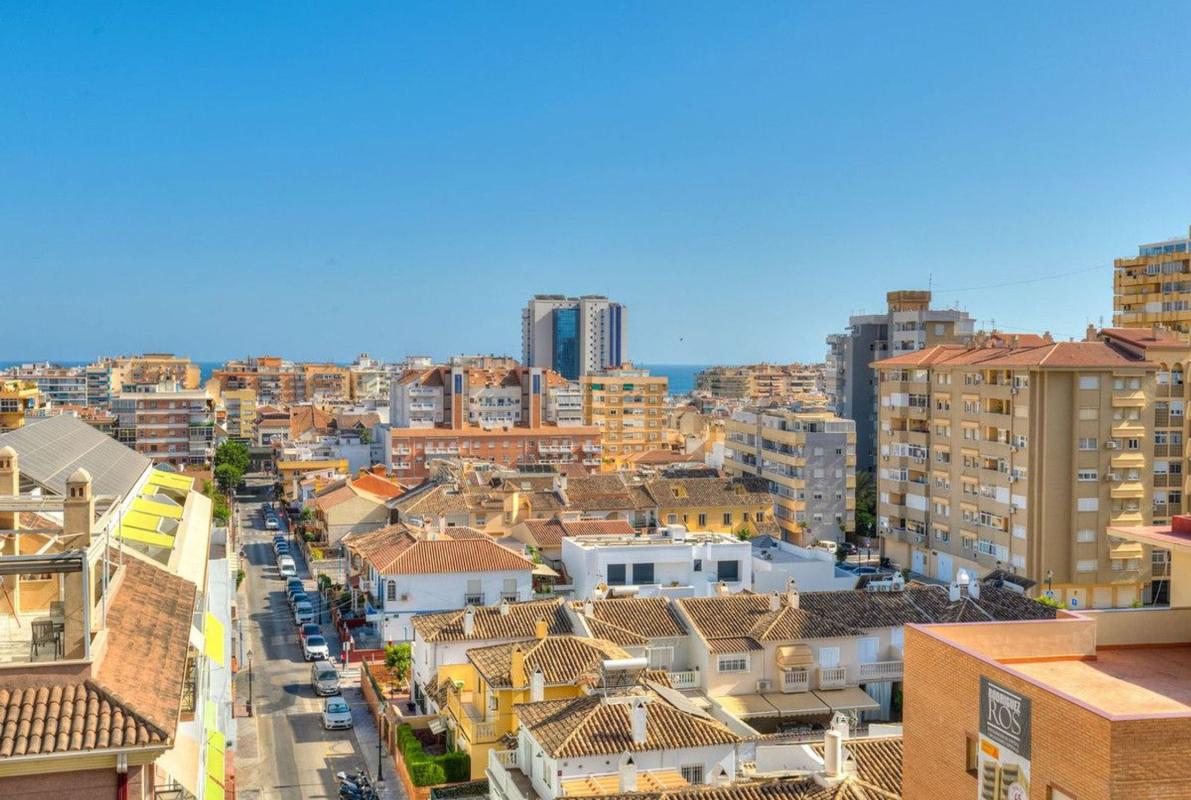 Venta de piso en Piso en Playa de los Boliches, Fuengirola, Fuengirola
photo 2