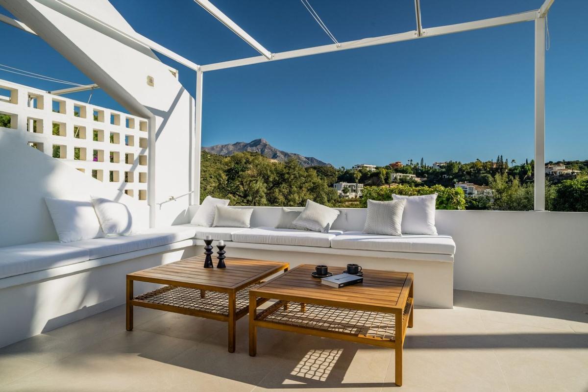 Sale of apartment in Piso en La Quinta, Benahavís, Benahavís
 photo 2