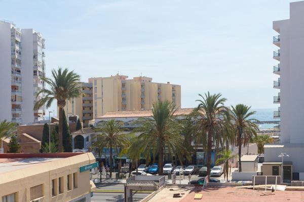 Sprzedaż mieszkania w Piso en Camino Real de la Carihuela, Solymar - Puerto Marina, Benalmádena, Benalmádena
thumbnail 1