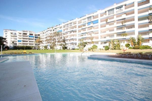 Venta de piso en Piso en Puerto Banús, Marbella, Marbella
photo 1