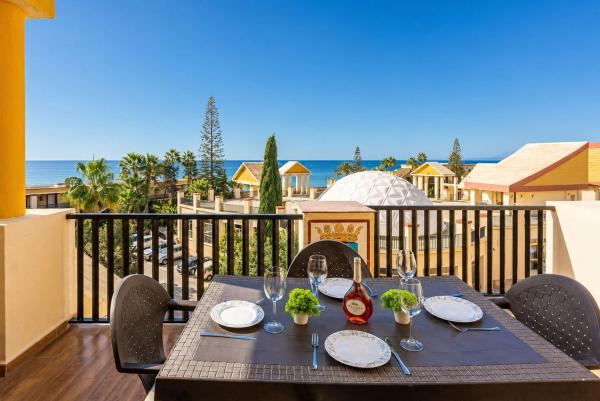 Venta de piso en Piso en Jardines Las Golondrinas, Romana Playa, Marbella, Marbella
photo 1