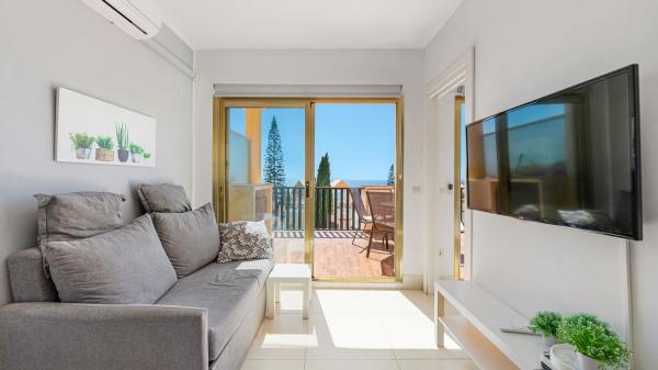 Venta de piso en Piso en Jardines Las Golondrinas, Romana Playa, Marbella, Marbella
thumbnail 3