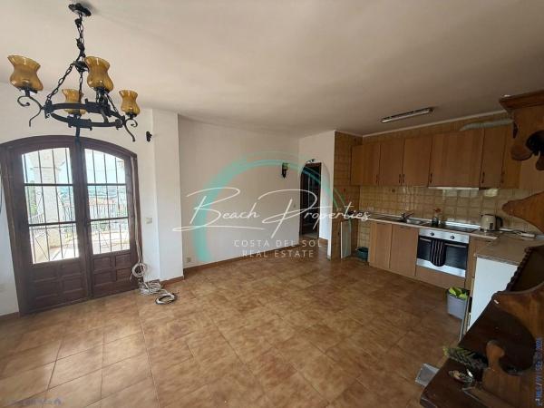 Venta de piso en Piso en Avda Pescia - Ctra de Frigiliana, Nerja, Nerja
thumbnail 2