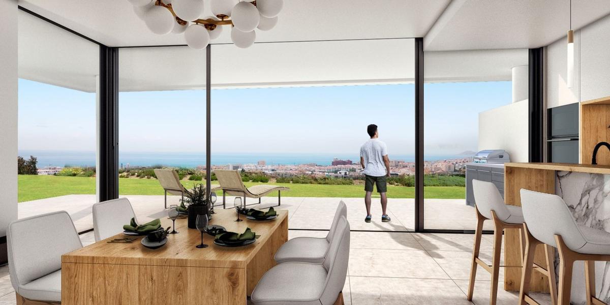 Venta de piso en Piso en Avenida del Mirador s/n, Altos de Estepona, Estepona, Estepona
photo 2