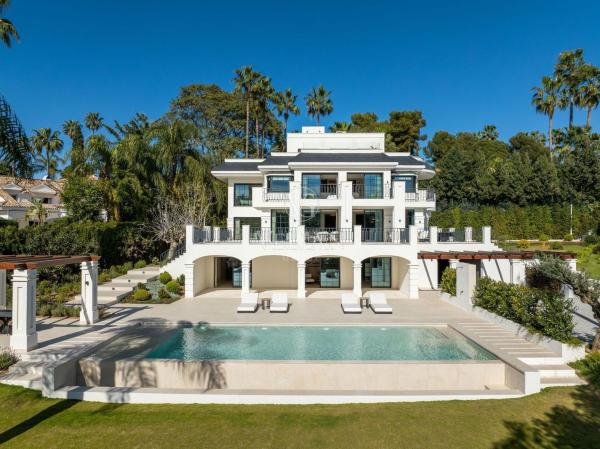 Casa o chalet independiente en Calle Milan 28-d, Las Brisas, Marbella photo 1